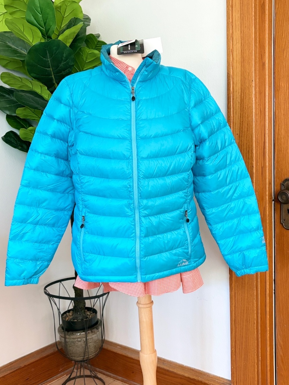 NWT L.L.Bean Women’s Ultralight 850 Puffer Jacket Coat Size XL 290639 Turquoise